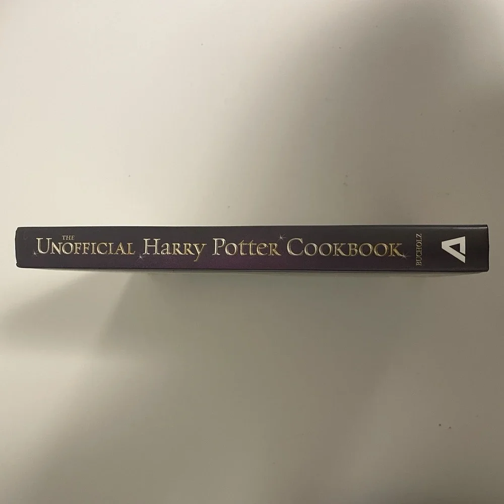 Unofficial Harry Potter Cookbook, Dinah Bucholz‎ Hardcover EUC